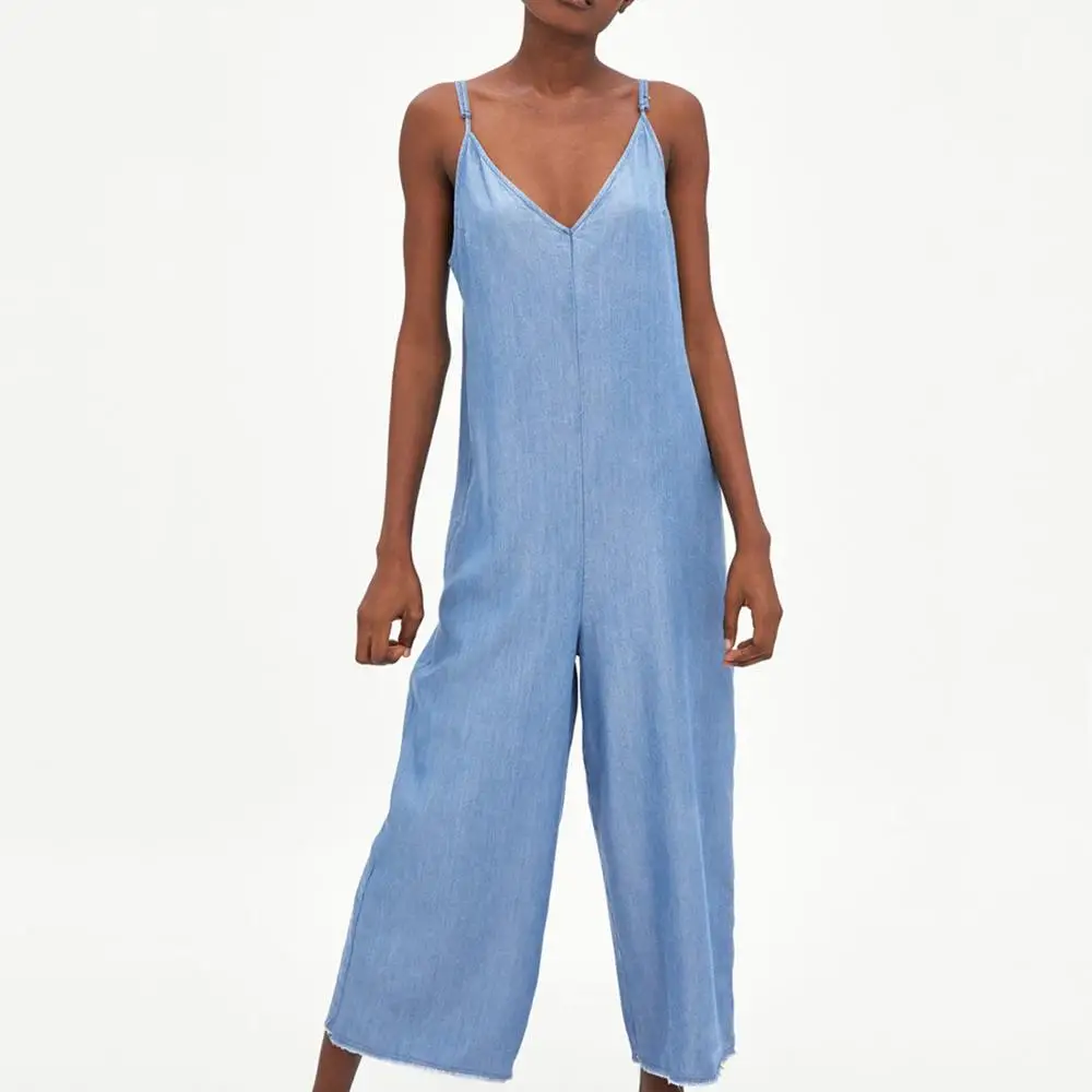 Summer denim jumpsuit women light blue V neck sling straps sleeveless Stylish Casual loose wide leg jumpsuit Rompers femme
Summer denim jumpsuit women light blue V neck sling straps sleeveless Stylish Casual loose wide leg jumpsuit Rompers femme