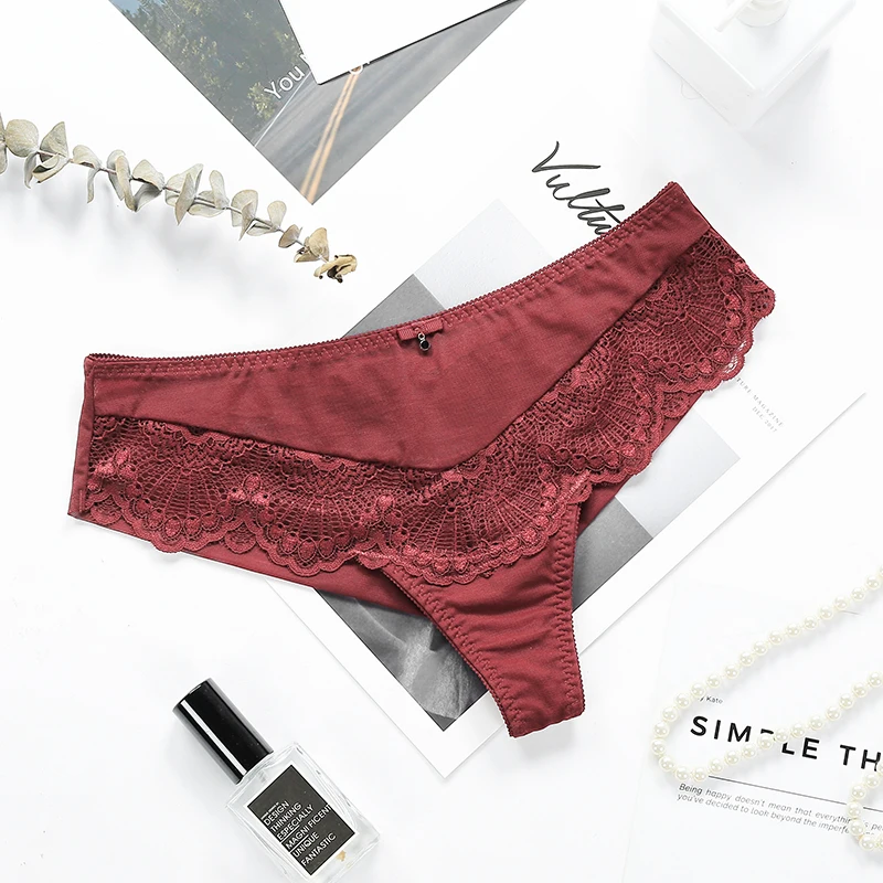 BALALOUM 3pcs New Arrivals Women Lace Panties Underwear Sexy Seamless T Back Thongs Rhinestone Ladies High Quality Lingerie Soft
BALALOUM 3pcs New Arrivals Women Lace Panties Underwear Sexy Seamless T Back Thongs Rhinestone Ladies High Quality Lingerie Soft