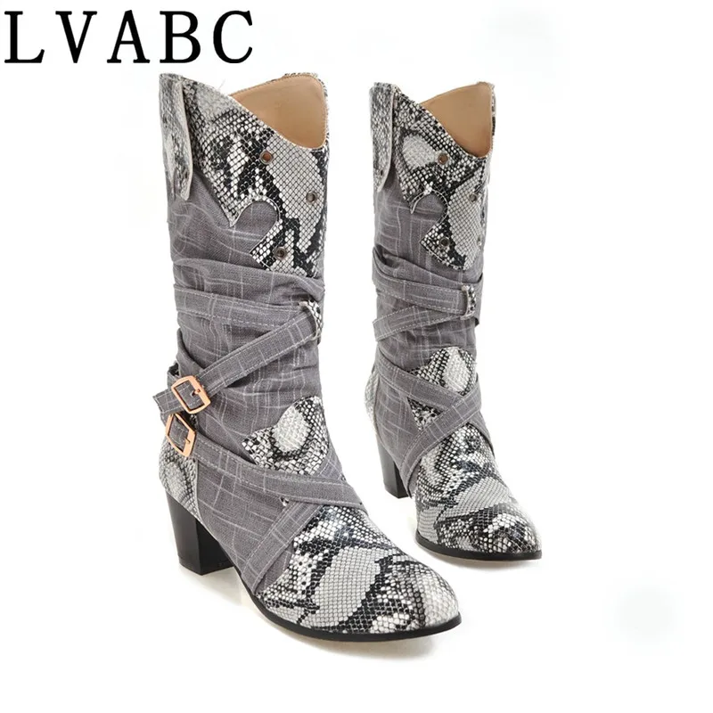 LVABC New Chelsea Boots 2018 Women Zipper Boots Snake Print Boots Square heel Fashion pointed head Ladies Sexy shoes 34-43
LVABC New Chelsea Boots 2018 Women Zipper Boots Snake Print Boots Square heel Fashion pointed head Ladies Sexy shoes 34-43