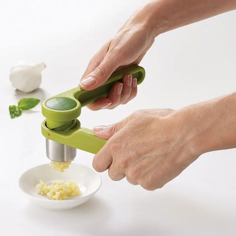 Detachable Stainless Steel Garlic Rotating Chopped Garlic Practical Poratble Restaurant Grinding Household Kitchen Gadgets
Detachable Stainless Steel Garlic Rotating Chopped Garlic Practical Poratble Restaurant Grinding Household Kitchen Gadgets