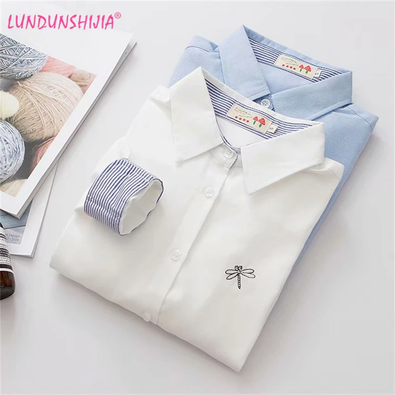 LUNDUNSHIJIA 2018 Autumn Insect Dragonfly Embroidery Shirt Women's Long Sleeve Fashion Cotton Blouses Tops Blusas Femininas
LUNDUNSHIJIA 2018 Autumn Insect Dragonfly Embroidery Shirt Women's Long Sleeve Fashion Cotton Blouses Tops Blusas Femininas