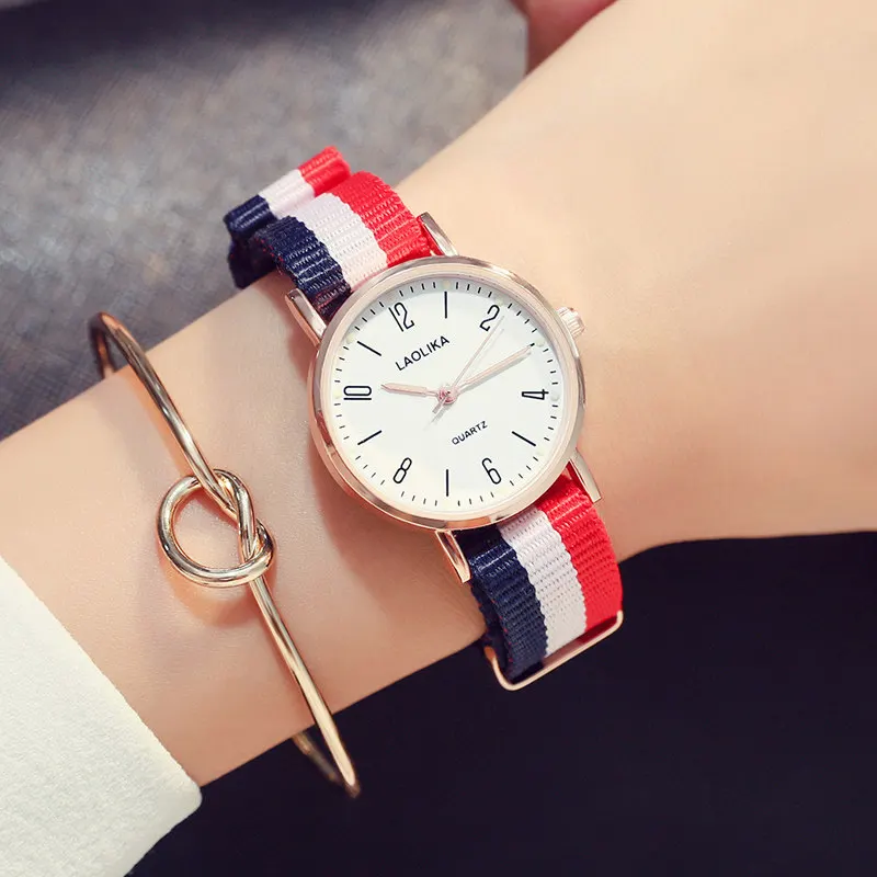 2019 New Casual and Fashion Quartz Watch with Multicolor Nylon Cloth Watchband Wristwatch Simple Designer Women Clock Orologio
2019 New Casual and Fashion Quartz Watch with Multicolor Nylon Cloth Watchband Wristwatch Simple Designer Women Clock Orologio