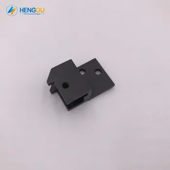 10 pieces Hengoucn printing machine spare parts G2.110.1461/03 photocell sensor black metal holder for sensor 61.110.1461
10 pieces Hengoucn printing machine spare parts G2.110.1461/03 photocell sensor black metal holder for sensor 61.110.1461