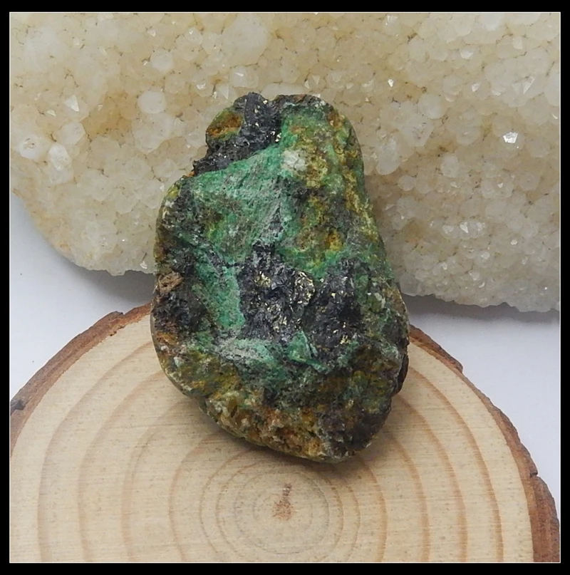 Natural Stone Azurite Cabochon 46x29x10mm 17.4g Semiprecious Stone Fine Jewelry fashion accessory
Natural Stone Azurite Cabochon 46x29x10mm 17.4g Semiprecious Stone Fine Jewelry fashion accessory