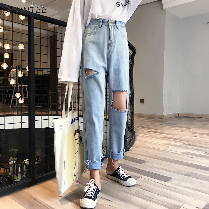 Jeans Women Spring Summer Trendy Korean Style Simple All-match Streetwear High Quality Loose Hole Womens Trousers Chic Casual
Jeans Women Spring Summer Trendy Korean Style Simple All-match Streetwear High Quality Loose Hole Womens Trousers Chic Casual