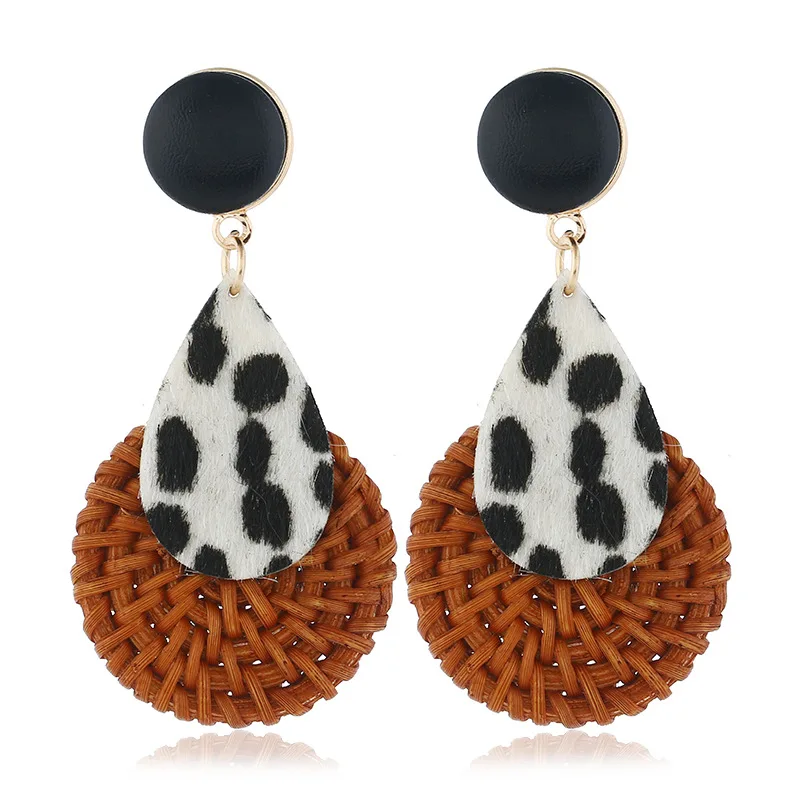 Bohemia Fashion Handmade Straw Rattan Knit Water Drop Earrings Leopard Dangle Earrings Jewelry Wedding Party Girl Gift
Bohemia Fashion Handmade Straw Rattan Knit Water Drop Earrings Leopard Dangle Earrings Jewelry Wedding Party Girl Gift
