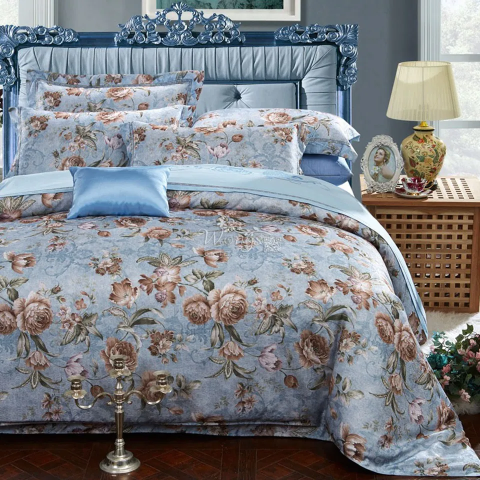 Europe style bed linens set Flat Sheet luxury Floral Bedding Set with pillowcases 4PCS cotton / Silk rose duvet cover set new
Europe style bed linens set Flat Sheet luxury Floral Bedding Set with pillowcases 4PCS cotton / Silk rose duvet cover set new
