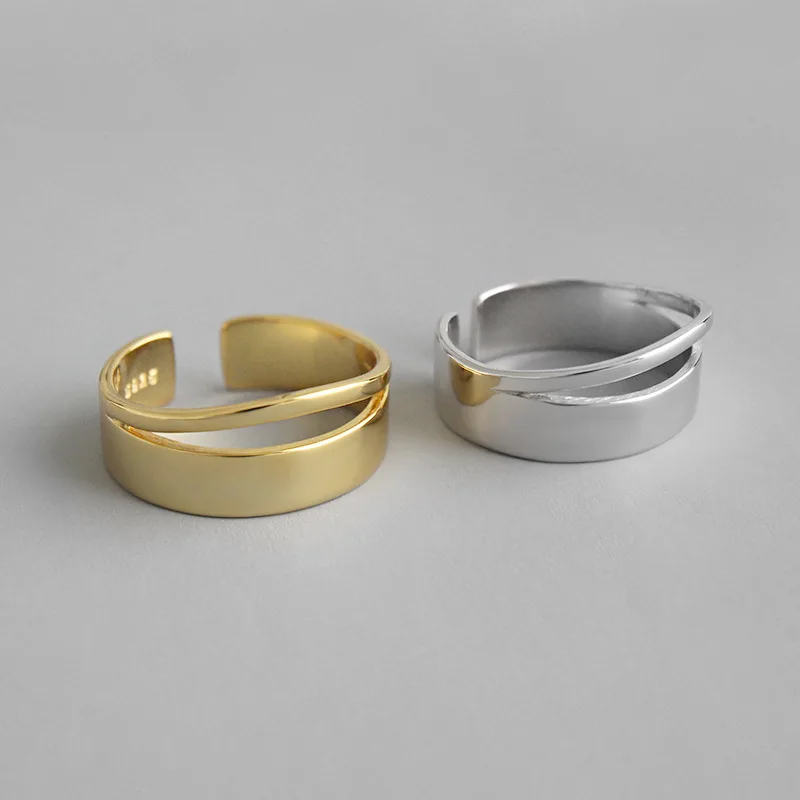 1PC Authentic S925 Sterling Silver FINE Jewelry White/Golds Glossy Line Double ROWS gEOMETRIC ring adjust TLJ661
1PC Authentic S925 Sterling Silver FINE Jewelry White/Golds Glossy Line Double ROWS gEOMETRIC ring adjust TLJ661