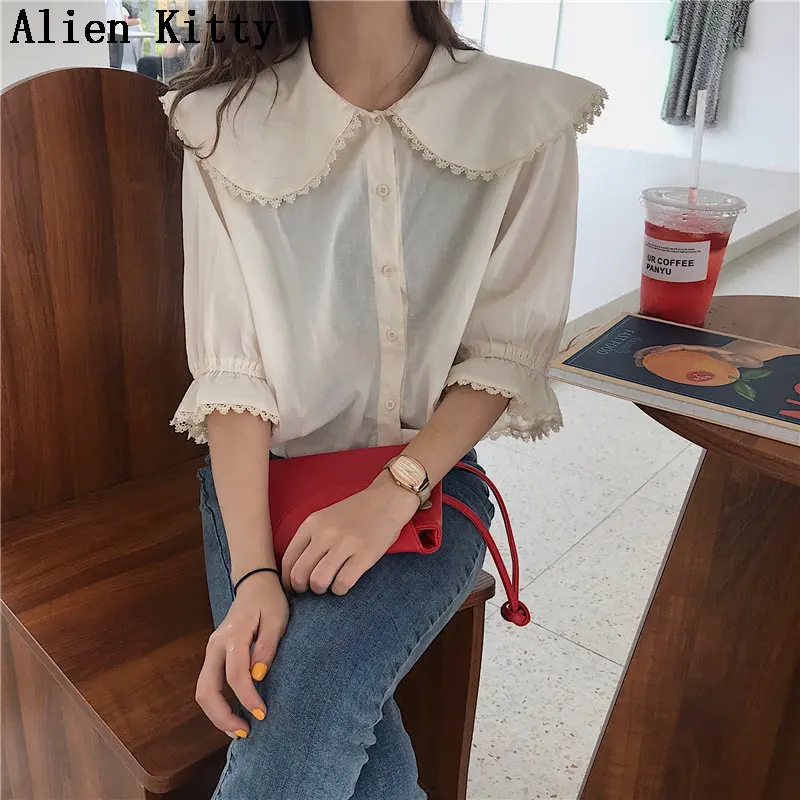 Alien Kitty Sweet Half-Sleeved Loose Female Casual Cute Fresh Waist-Controlled Elegant Fashion Solid Simple Fresh Apricot Shirts
Alien Kitty Sweet Half-Sleeved Loose Female Casual Cute Fresh Waist-Controlled Elegant Fashion Solid Simple Fresh Apricot Shirts