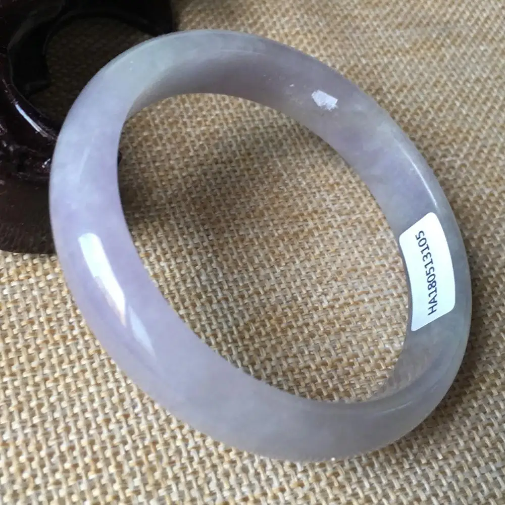 58mm Certified (Grade A)100% Natural Lavender ice stoneite design bracelet 13105
58mm Certified (Grade A)100% Natural Lavender ice stoneite design bracelet 13105