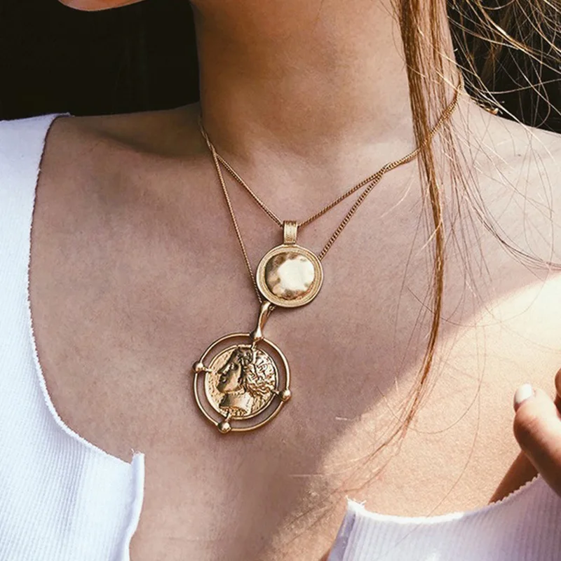 Rongho Vintage Metal Pendulum Head chokers necklaces for women Gold chain necklace Boho Duplet pendant necklace femme jewelry
Rongho Vintage Metal Pendulum Head chokers necklaces for women Gold chain necklace Boho Duplet pendant necklace femme jewelry
