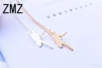 ZMZ 30pcs/lot 2018 fashion gold/silver guitar boy pendant cute creative music playing necklace for women party gift for friend
ZMZ 30pcs/lot 2018 fashion gold/silver guitar boy pendant cute creative music playing necklace for women party gift for friend