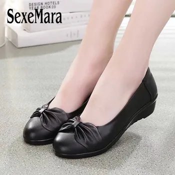 SexeMara Plus Size Spring\Autumn Genuine Leather Shoes Female Fashion Flower Design Round Toe Casual Ladies Flats Shoes
SexeMara Plus Size Spring\Autumn Genuine Leather Shoes Female Fashion Flower Design Round Toe Casual Ladies Flats Shoes