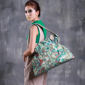Canvas shoulder bag for women Ladies Daypacks cute oxford big handbag 2019 Female Travel drawstring luxury brand crossbody bags
Canvas shoulder bag for women Ladies Daypacks cute oxford big handbag 2019 Female Travel drawstring luxury brand crossbody bags