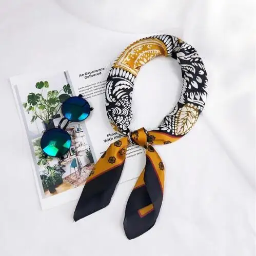 Cute Famous Wind Scarf Women Cartoon Printed Square Silk Scarves 70*70cm 2019 New Fashion Small Headband Neck Kerchief Bag Scarf
Cute Famous Wind Scarf Women Cartoon Printed Square Silk Scarves 70*70cm 2019 New Fashion Small Headband Neck Kerchief Bag Scarf