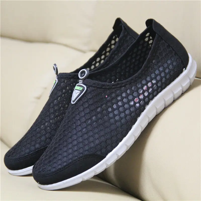 Old Beijing cloth men's mesh casual flat sneakers low to help mesh dad breathable work shoes
Old Beijing cloth men's mesh casual flat sneakers low to help mesh dad breathable work shoes
