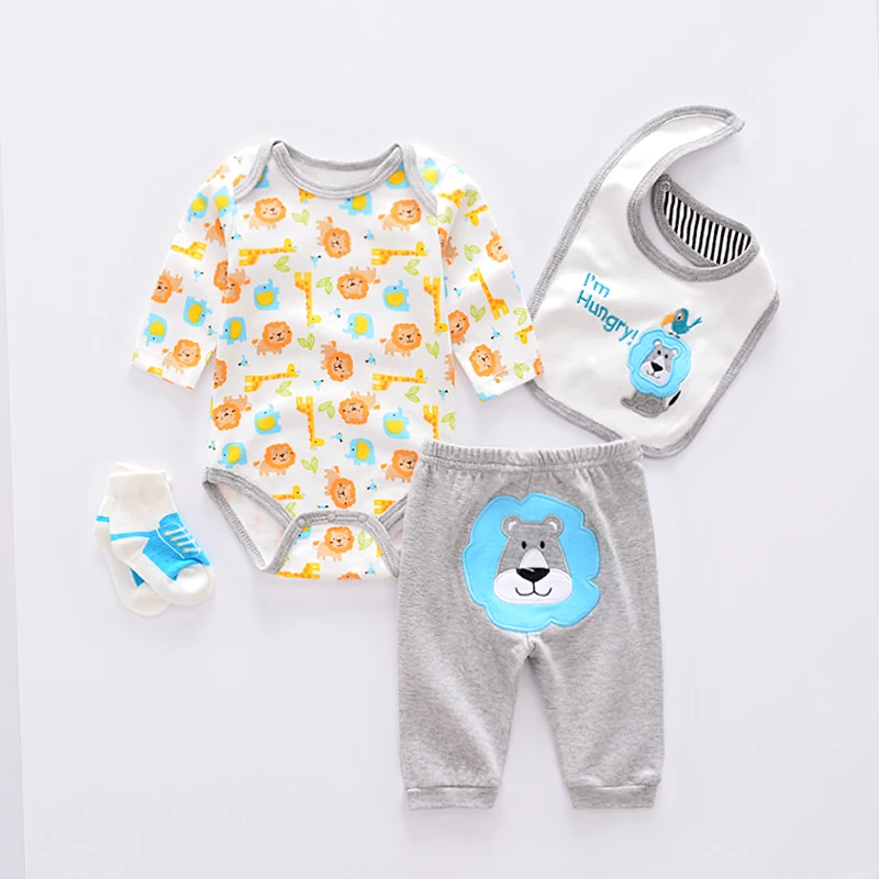 Cute baby girl Clothing Sets cotton Fashion cartoon baby clothes Newborn suits 4pcs long sleeve infant rompers+pants+socks+Bib
Cute baby girl Clothing Sets cotton Fashion cartoon baby clothes Newborn suits 4pcs long sleeve infant rompers+pants+socks+Bib