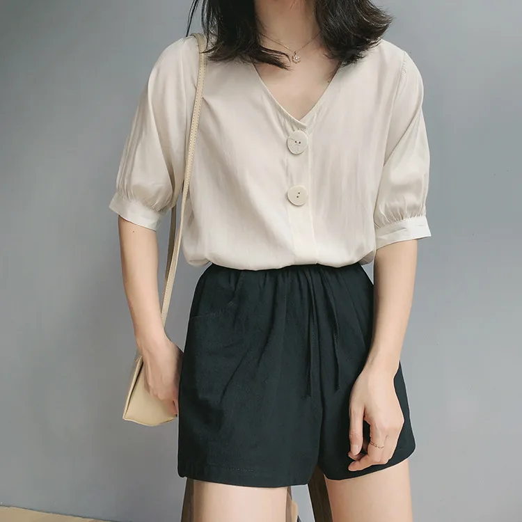 2019 Summer Short Sleeve Thin Shirts Tops Short Sleeve V Neck Solid Soft Button Casual Tees Top
2019 Summer Short Sleeve Thin Shirts Tops Short Sleeve V Neck Solid Soft Button Casual Tees Top