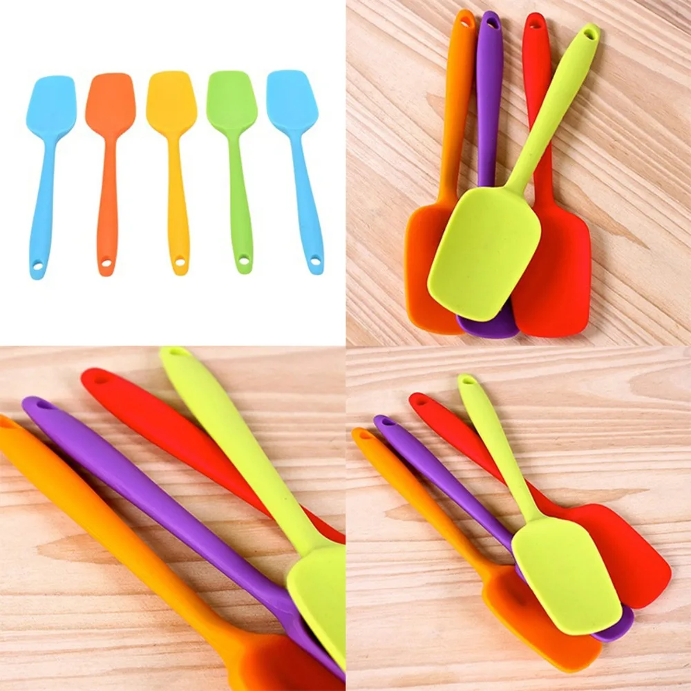 Heat-Resistant Food-grade Silicone Spatula Unibody Cake Cream Scraper Kitchen Cooking Tool
Heat-Resistant Food-grade Silicone Spatula Unibody Cake Cream Scraper Kitchen Cooking Tool