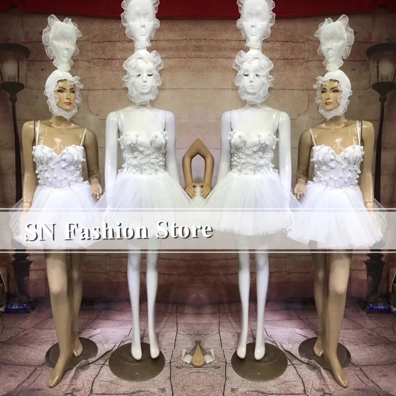 DC61 Ballroom dance led costumes singer ballet dress women sexy stage show wears cloth model catwalk bar club performance dj led
DC61 Ballroom dance led costumes singer ballet dress women sexy stage show wears cloth model catwalk bar club performance dj led