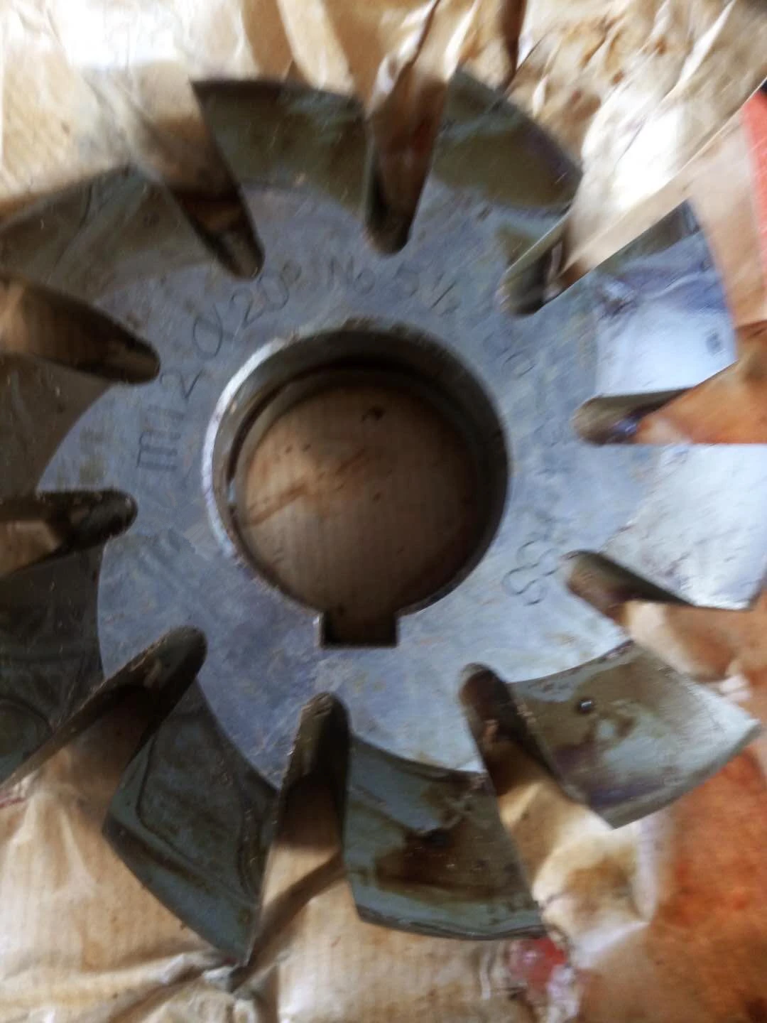 1PC Sold separately Module 12 PA20 Bore40 1#2#3#4#5#6#7#8# Involute Gear Cutters M12 LF1
1PC Sold separately Module 12 PA20 Bore40 1#2#3#4#5#6#7#8# Involute Gear Cutters M12 LF1