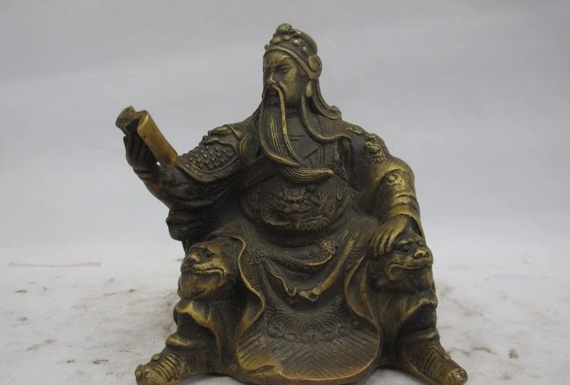 China Folk Classical Bronze Copper Lucky Guan Gong GuanYu Sit Look Book Statue a 0518
China Folk Classical Bronze Copper Lucky Guan Gong GuanYu Sit Look Book Statue a 0518