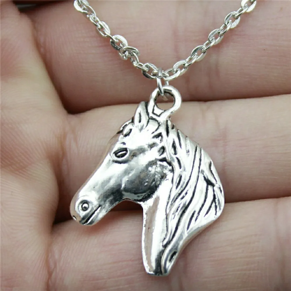 Jewelry Necklace For Women 2 Colors Antique Silver Antique Bronze 28x22mm Horse Head Pendants Necklace Female Gift Fashion
Jewelry Necklace For Women 2 Colors Antique Silver Antique Bronze 28x22mm Horse Head Pendants Necklace Female Gift Fashion