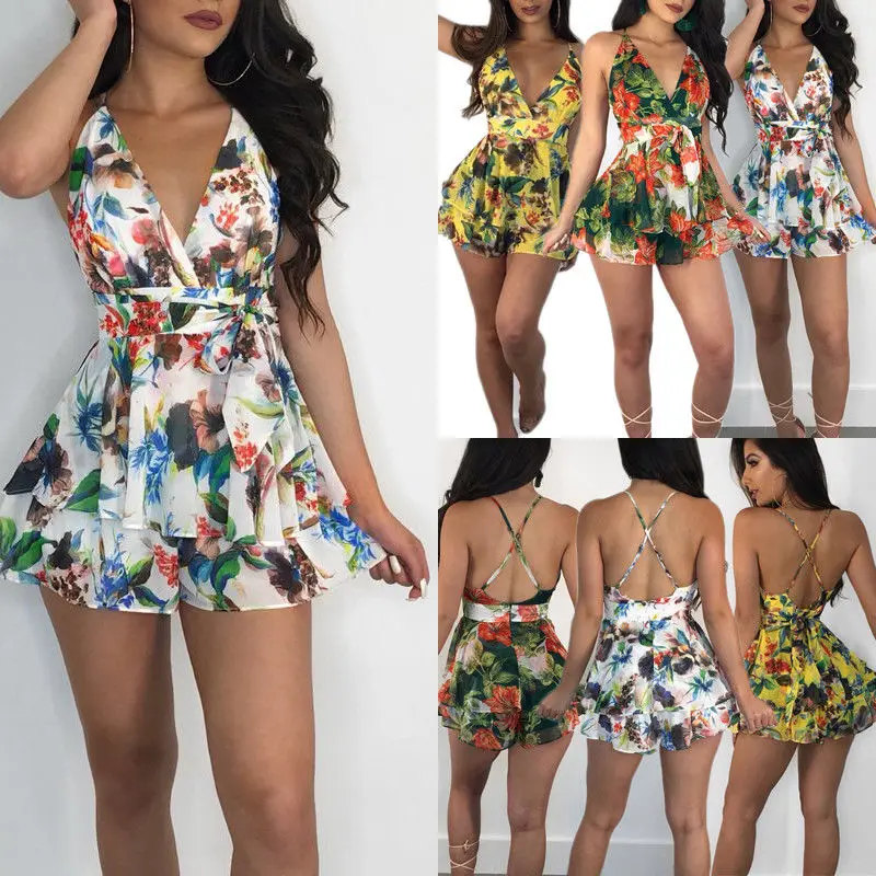Women Playsuits Summer Holiday Floral Print Jumpsuit Sexy Backless Strap Playsuits Mini Beach Party Floral Romper Casual Outfits
Women Playsuits Summer Holiday Floral Print Jumpsuit Sexy Backless Strap Playsuits Mini Beach Party Floral Romper Casual Outfits