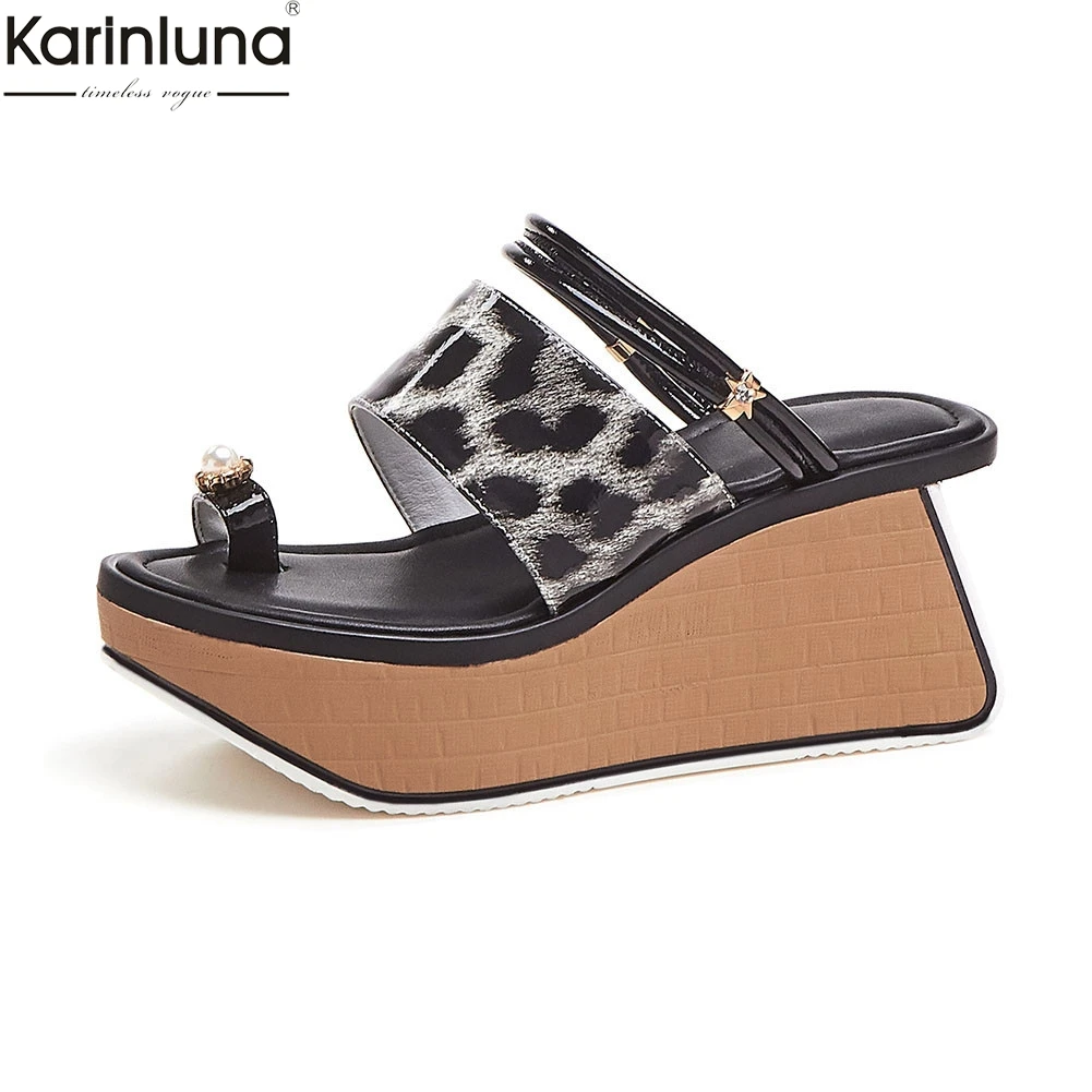 Luxury leopard women's genuine leather ladies wedges high heels platform shoes woman casual summer slippers Mules
Luxury leopard women's genuine leather ladies wedges high heels platform shoes woman casual summer slippers Mules
