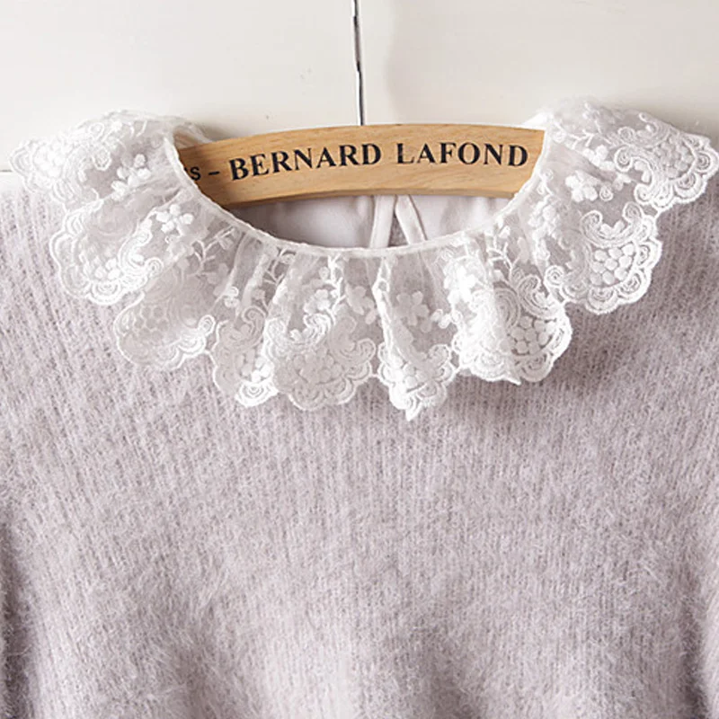 Vintage pearl stand decorative shirt autumn winter fake collar hand-studded collar False collar shirt ladies decorative collar
Vintage pearl stand decorative shirt autumn winter fake collar hand-studded collar False collar shirt ladies decorative collar