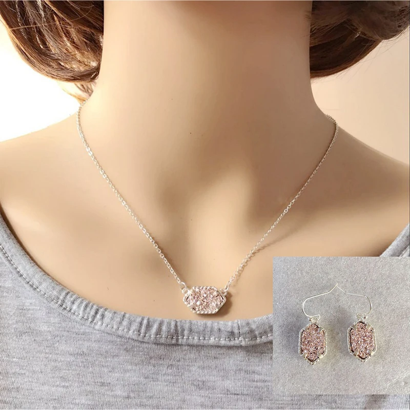 Small Druzy Drusy Necklace Earrings Jewelry set Silver Hexagon Collar Chain Fashion Brand For women 43
Small Druzy Drusy Necklace Earrings Jewelry set Silver Hexagon Collar Chain Fashion Brand For women 43