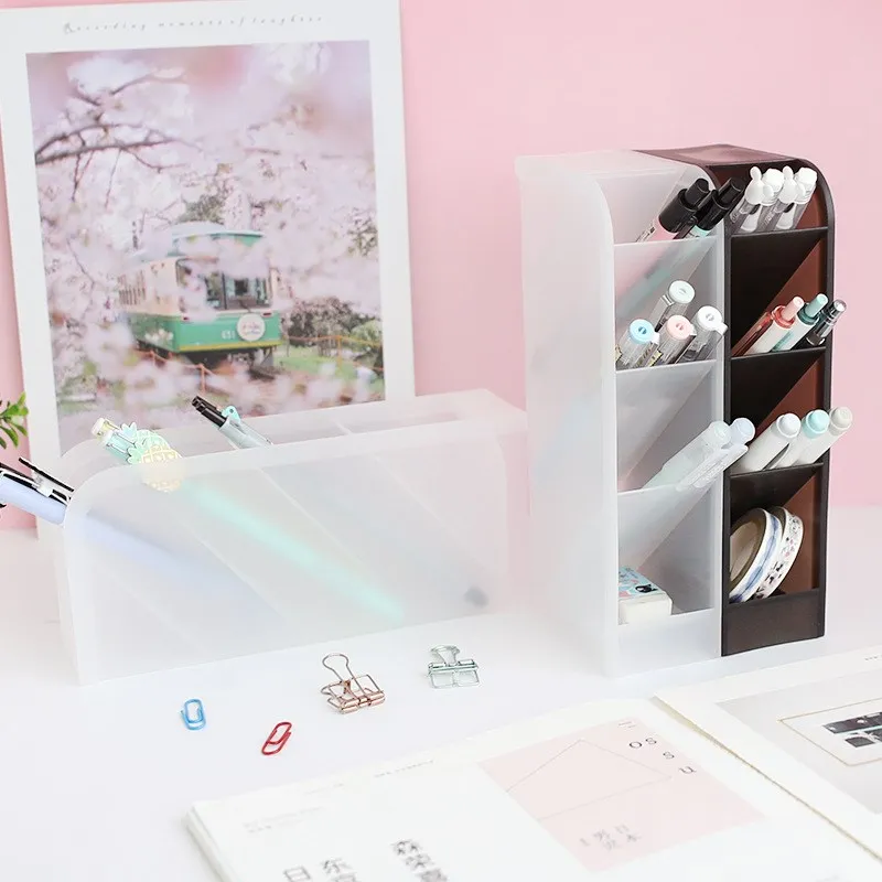 Multifunction Transparent 4 Grid Desktop Pen Holder Office School Storage Case White Black Plastic Desk Pen Pencil Organizer
Multifunction Transparent 4 Grid Desktop Pen Holder Office School Storage Case White Black Plastic Desk Pen Pencil Organizer