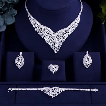 Accking Luxury 4pcs CRYSTAL ZIRCON EARRINGS AND NECKLACE BRIDAL JEWELRY SET WEDDING DRESS ACCESSARIES
Accking Luxury 4pcs CRYSTAL ZIRCON EARRINGS AND NECKLACE BRIDAL JEWELRY SET WEDDING DRESS ACCESSARIES