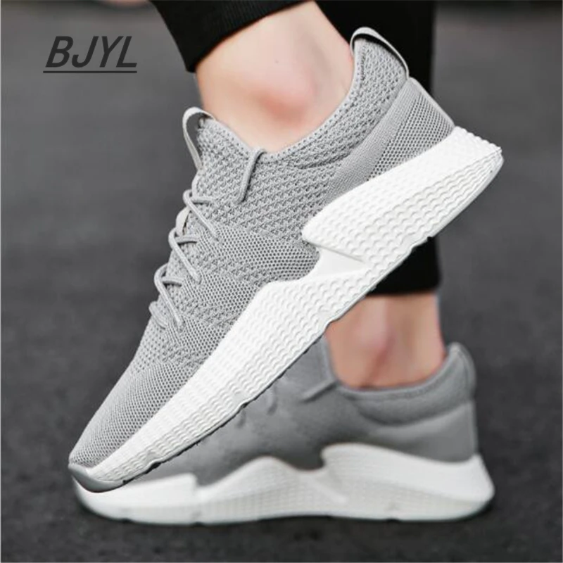 BJYL 2019 new summer men's sports and leisure shoes wild breathable canvas men's shoes Korean ver sion of the tide shoes
BJYL 2019 new summer men's sports and leisure shoes wild breathable canvas men's shoes Korean ver sion of the tide shoes