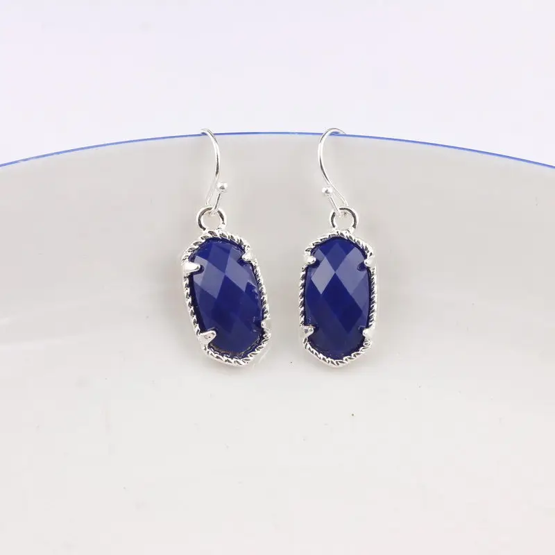 Fashion Geometric Cute Mini Oval Resin Stone Dangle Earrings 2019 For Women Colorful Hook Earrings Jewelry Gift Wholesale
Fashion Geometric Cute Mini Oval Resin Stone Dangle Earrings 2019 For Women Colorful Hook Earrings Jewelry Gift Wholesale