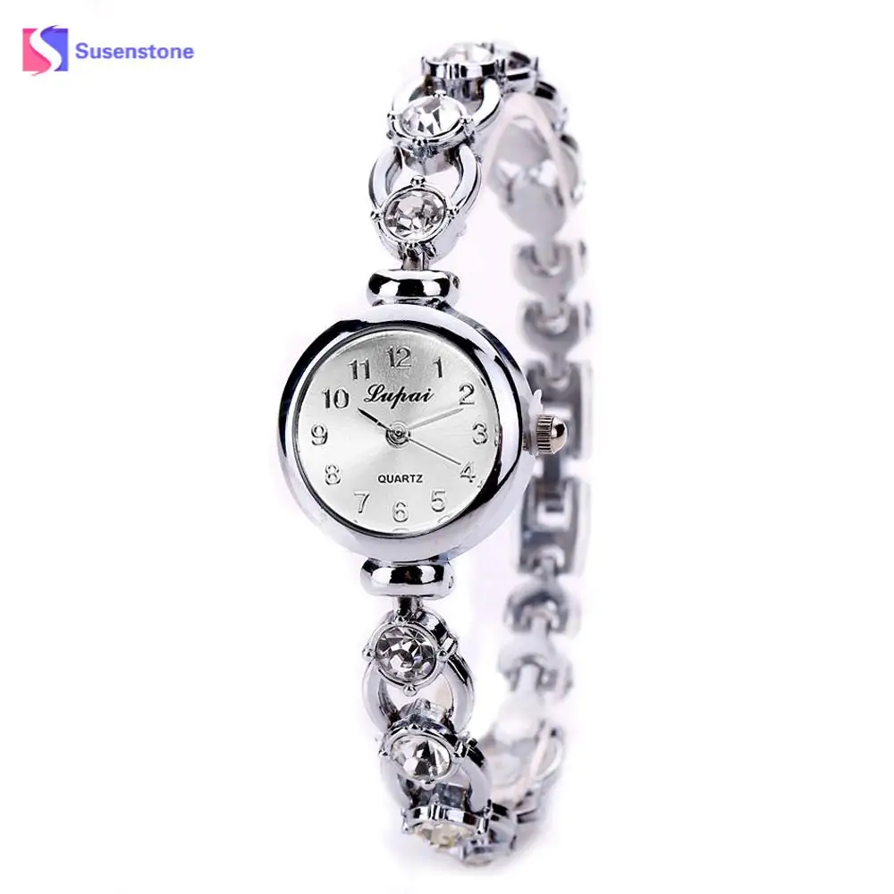 Women Luxury Diamond Watch Ladie Fashion Elegant Quartz Wrist Watch Gold&Sliver Splendid Women Clock Wristwatch Relogio Feminino
Women Luxury Diamond Watch Ladie Fashion Elegant Quartz Wrist Watch Gold&Sliver Splendid Women Clock Wristwatch Relogio Feminino