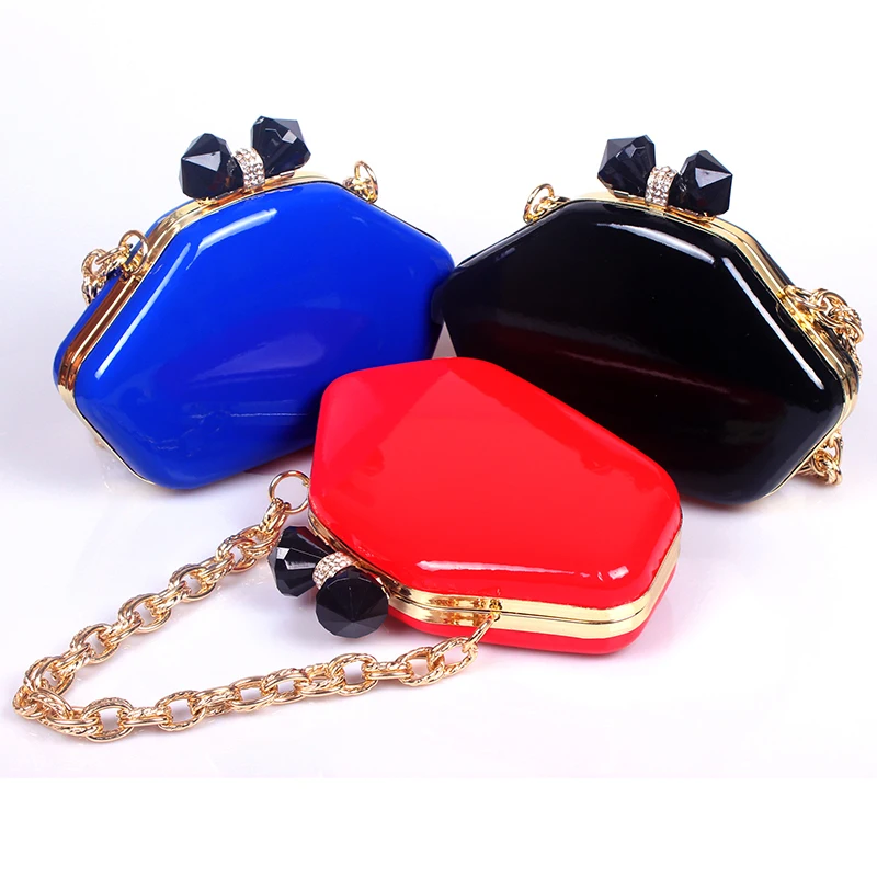 HOT SALE!2016 Women Messenger Bags Fashion Mini Bag With Diamond Shell Shape Bag Women Shoulder Bags Cluth free shipping
HOT SALE!2016 Women Messenger Bags Fashion Mini Bag With Diamond Shell Shape Bag Women Shoulder Bags Cluth free shipping