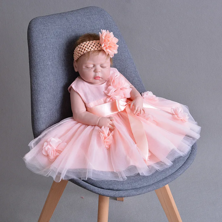 23" Full Silicone Reborn Girl Baby Doll Toy Lifelike handmade modeling infant dolls baby Child play house bonecas for sale
23" Full Silicone Reborn Girl Baby Doll Toy Lifelike handmade modeling infant dolls baby Child play house bonecas for sale