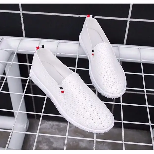 2019 Summer Women Vulcanize Shoes Slip-on Soft Walking Footwear Fashion Breathable Casual Woman Flats Shoes Ladies White Loafers
2019 Summer Women Vulcanize Shoes Slip-on Soft Walking Footwear Fashion Breathable Casual Woman Flats Shoes Ladies White Loafers