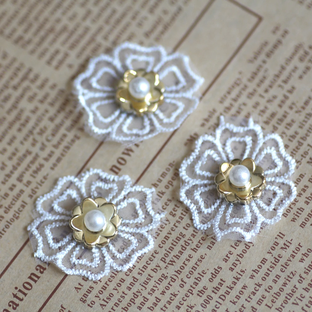 10pcs lace Mesh Flower 3D White Flower Applique With Gold Pearl Decoration For DIY Cloth Wedding Dress Decoration Shoes Bags
10pcs lace Mesh Flower 3D White Flower Applique With Gold Pearl Decoration For DIY Cloth Wedding Dress Decoration Shoes Bags