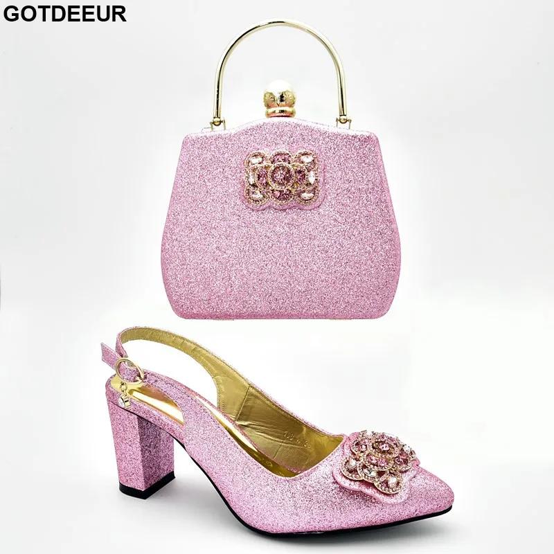New Arrival Italian Shoes with Matching Bags Set Decorated with Rhinestone Bag and Shoes Set Italy Ladies Sandals with Heels
New Arrival Italian Shoes with Matching Bags Set Decorated with Rhinestone Bag and Shoes Set Italy Ladies Sandals with Heels