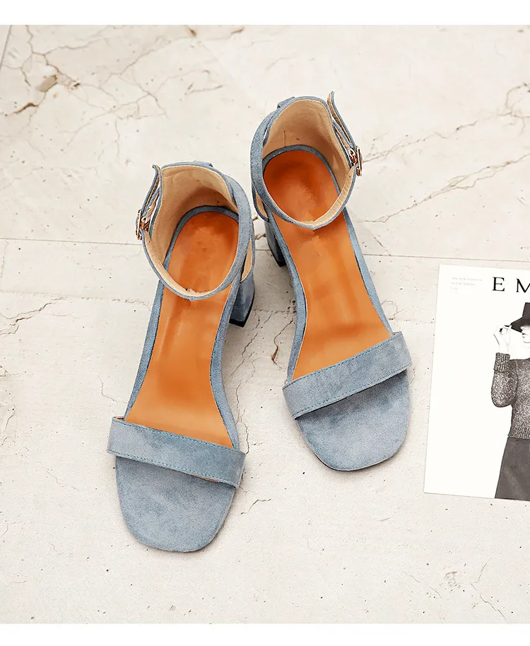 8948527028_1610159770