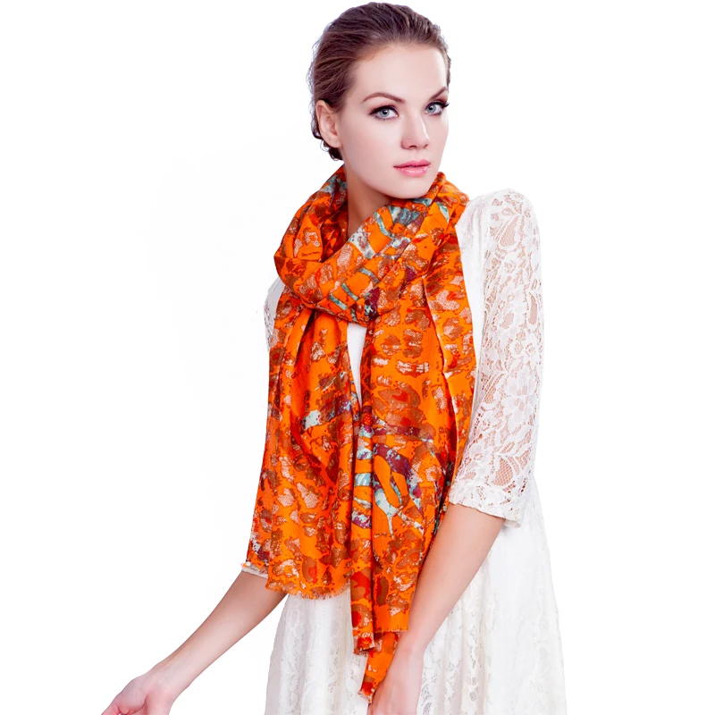 High quality 100% wool scarf for women female ladies fashion design warm shawl wrap scarves autumn and winter
High quality 100% wool scarf for women female ladies fashion design warm shawl wrap scarves autumn and winter