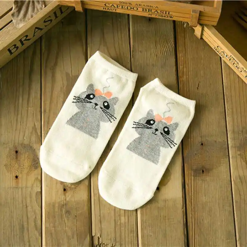 Summer Thin Section Straight Antenna Cat Small Fresh Silicone Non - Slip Cute Cartoon Cotton Stealth Socks Cotton Socks Simple
Summer Thin Section Straight Antenna Cat Small Fresh Silicone Non - Slip Cute Cartoon Cotton Stealth Socks Cotton Socks Simple