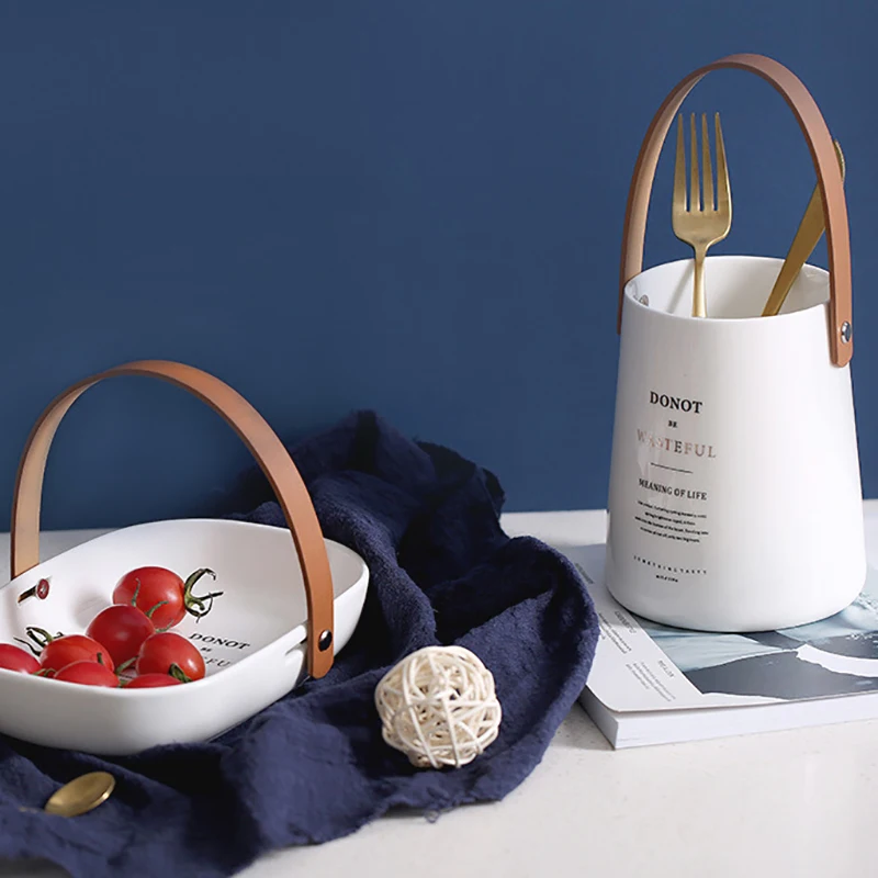 Unique Chic Nordic Ceramics Storage Jar Bottle With Leather Handle Minimalist Desk Storage Bottle Organizer Flower Vase Contai
Unique Chic Nordic Ceramics Storage Jar Bottle With Leather Handle Minimalist Desk Storage Bottle Organizer Flower Vase Contai