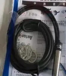 Switch PRL12-2DP inductive sensor switch three line PNP often open