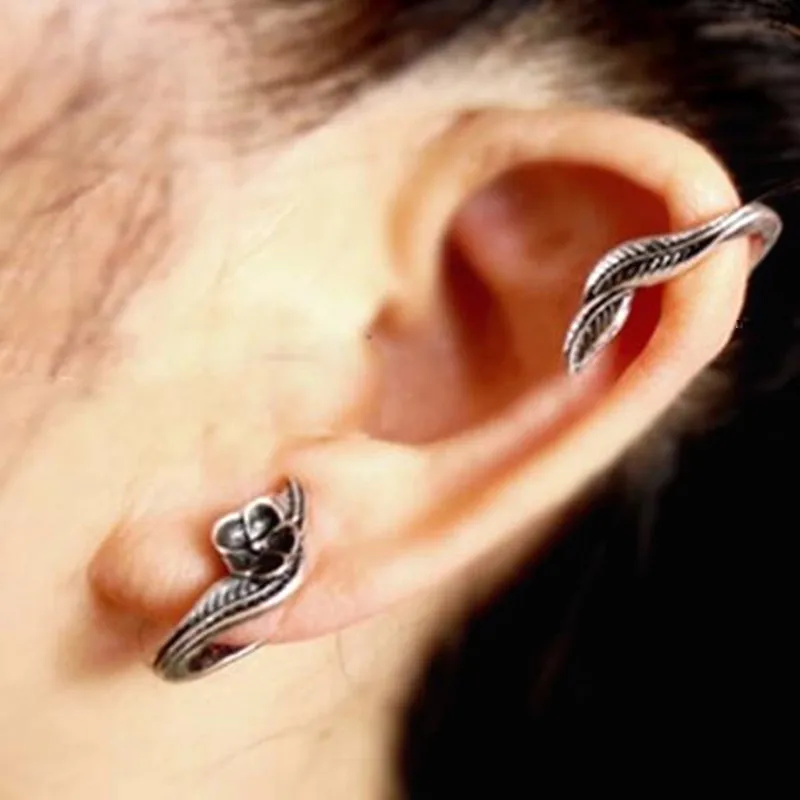 2019 new European and American vintage jewelry punk personality Hipster of female flowers wrappedStud Earrings earhook
2019 new European and American vintage jewelry punk personality Hipster of female flowers wrappedStud Earrings earhook