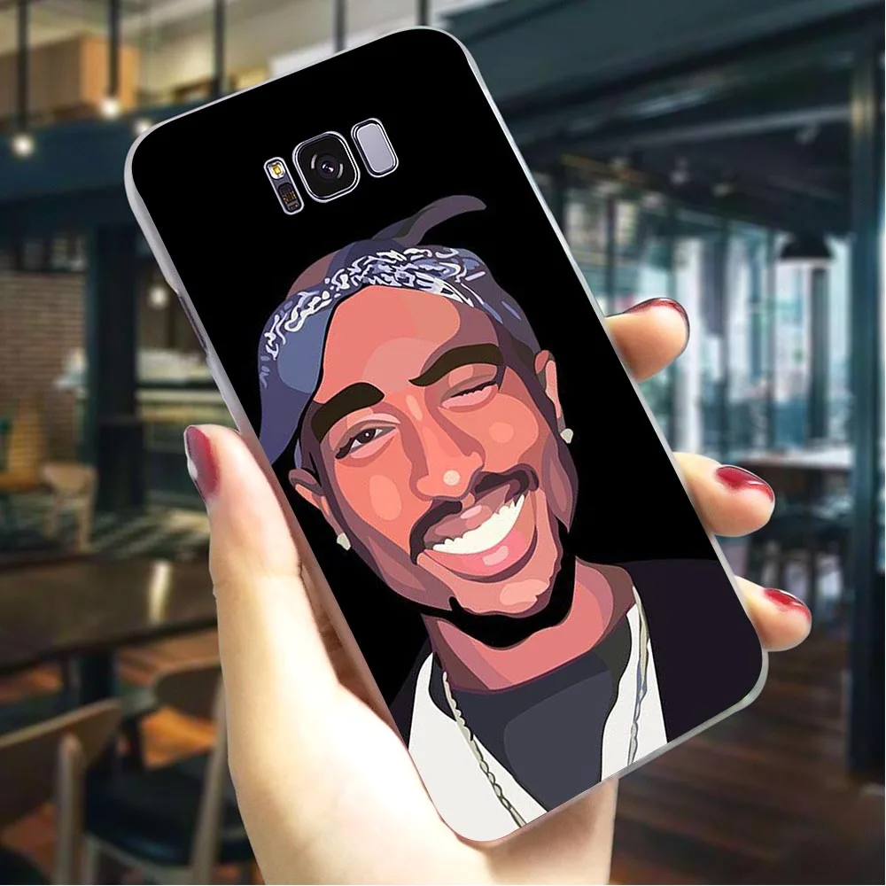 Plastic Phone Cover for Galaxy A20 2Pac Tupac Shakur Cover for Samsung S8 Plus Cases S9 M10 M20 M30 S7 Edge S6 S10 S10e Note 8 9
Plastic Phone Cover for Galaxy A20 2Pac Tupac Shakur Cover for Samsung S8 Plus Cases S9 M10 M20 M30 S7 Edge S6 S10 S10e Note 8 9