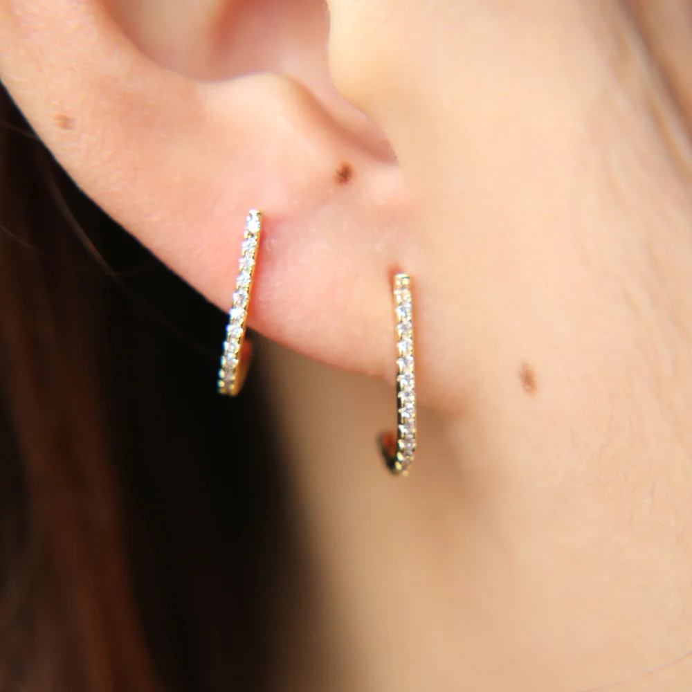 2018 New Design Classic Letters J Stud Earrings Fashion Jewelry For Women Crystal Rhinestone Wedding Jewelry Accessories
2018 New Design Classic Letters J Stud Earrings Fashion Jewelry For Women Crystal Rhinestone Wedding Jewelry Accessories