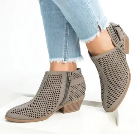 2019 Sandals Shoes New Women Spring Summer Ankle Boots Hollow Out Breathable Slip on Low Heel Soft Plue Size 35-43
2019 Sandals Shoes New Women Spring Summer Ankle Boots Hollow Out Breathable Slip on Low Heel Soft Plue Size 35-43